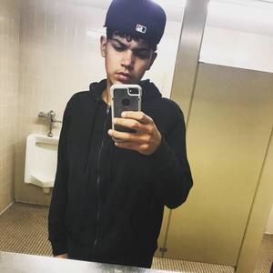 Meet your Posher, Herbert